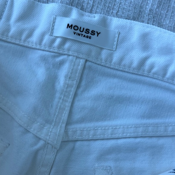 Moussy Vintage Ransomville Distressed Denim Shorts size 25 - Picture 6 of 8